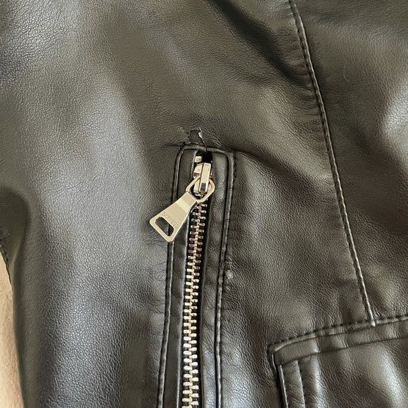 Leather Jacket - Picture 6 of 7